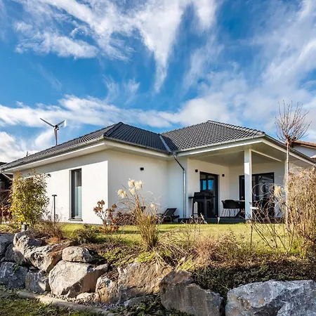 Holiday home Lencer *